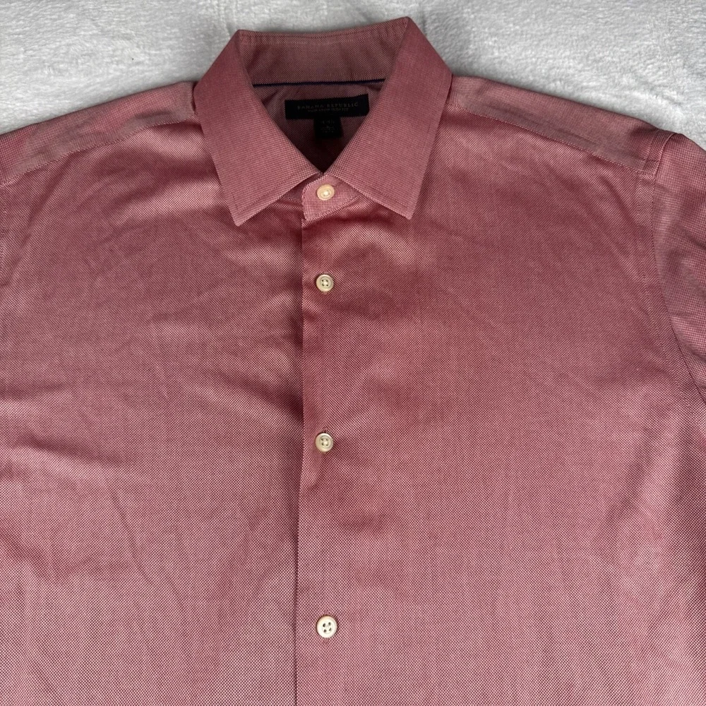 Banana Republic Non Iron Tailored Slim Fit Red Shirt Men's Size L (16-16 1/2)‎